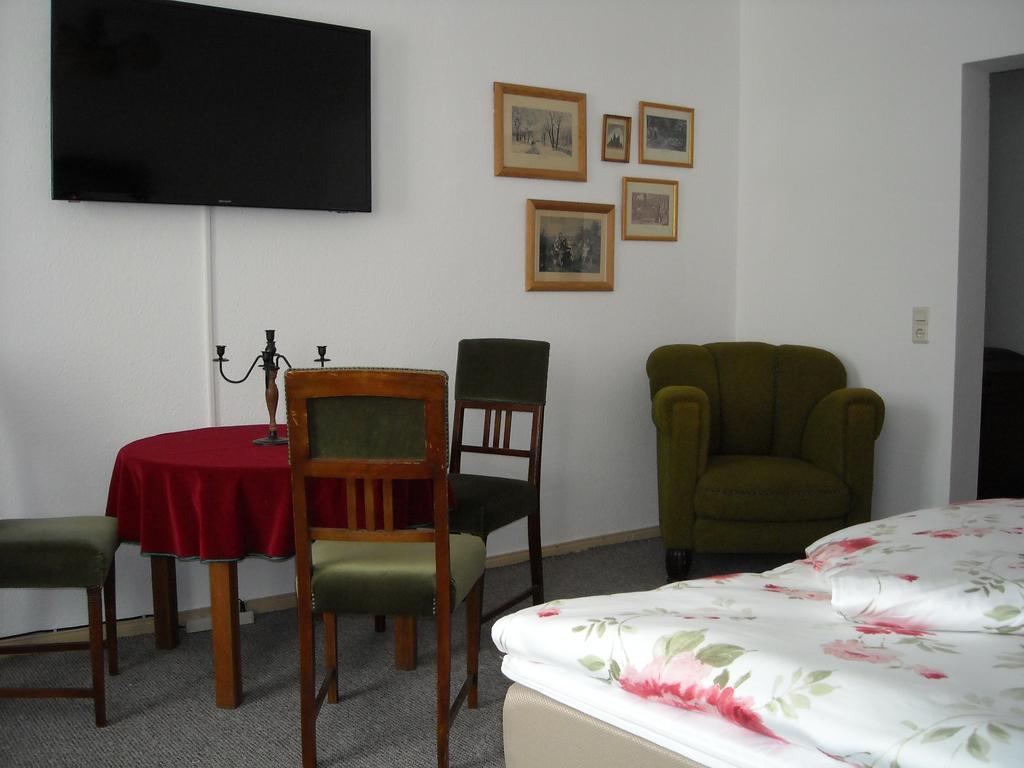Ferienwohnung Auf Ehem. Alten Bauernhof Liebenwalde Buitenkant foto